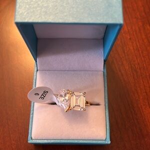 Victoria Emerson - NWT- Duo Gem Ring - Size 6 - Gold Band